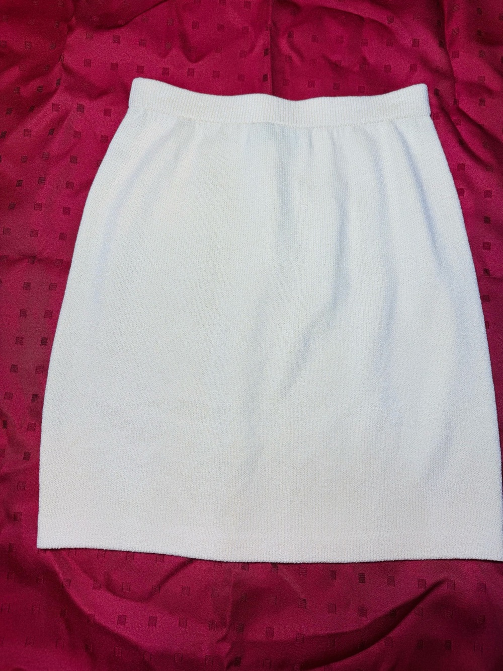 Classic White Knit Pencil Skirt - Women